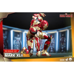 HOT TOYS MARVEL 1:4 IRON MAN MARK XL11 (DELUXE VERSION) PRE-ORDER Q4 2022 APPROX"
