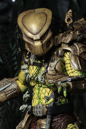 Predator Action Figure Ultimate Elder: The Golden Angel 21 cm